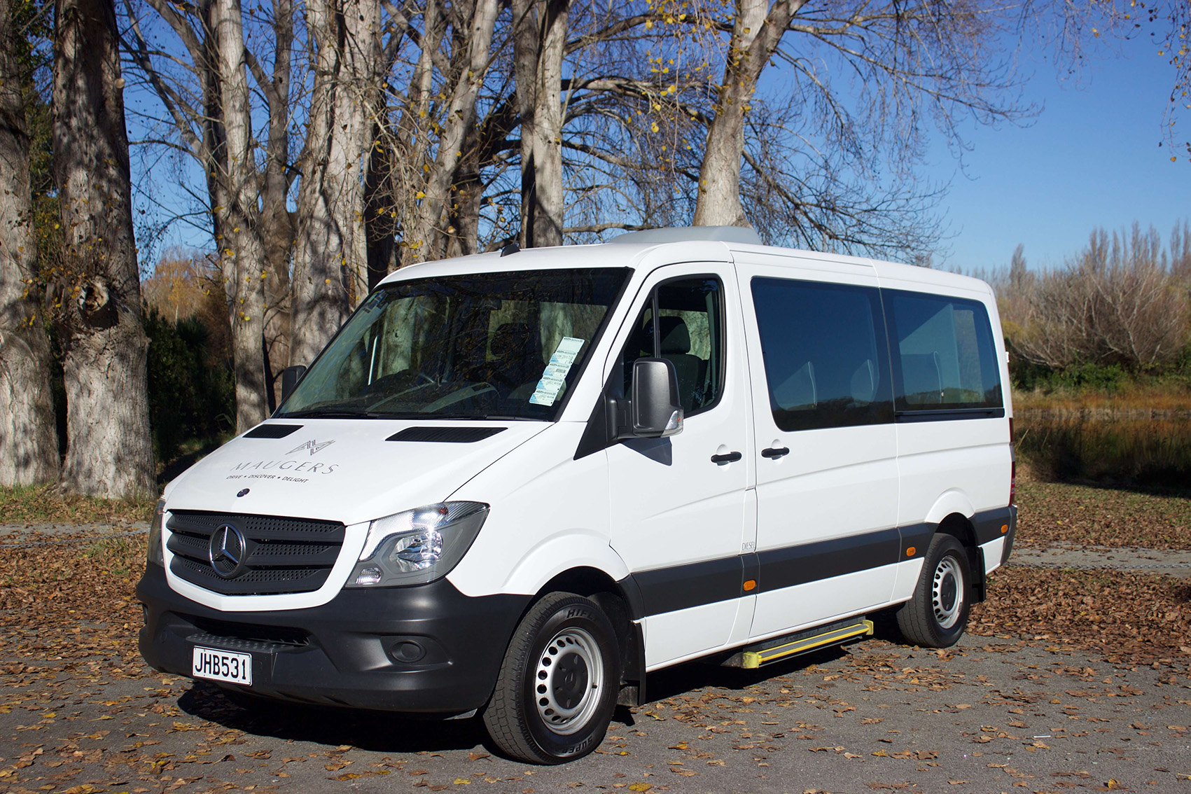 cheap van rentals in Nelson